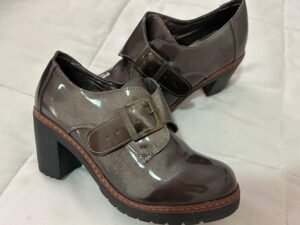 Zapatos de charol